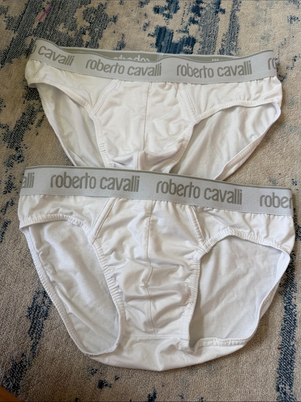Roberto Cavalli White Men's Briefs with Gray Logo Waistband